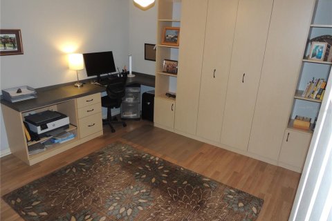 Condo in Sarasota, Florida, 2 bedrooms № 2105725 - photo 20