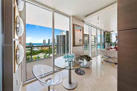 Copropriété à vendre à Miami Beach, Floride: 2 chambres, 168.62 m2 № 1880304 - photo 15