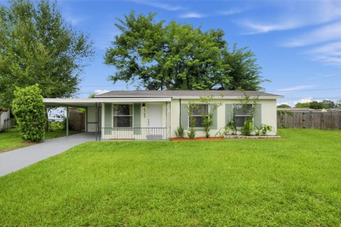 Casa en Orlando, Florida 4 dormitorios, 107.02 m2 № 2381199