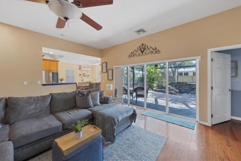 Villa ou maison à vendre à North Port, Floride: 3 chambres, 164.44 m2 № 821326 - photo 7