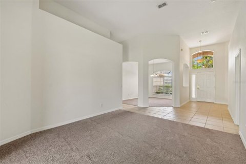 House in Orlando, Florida 4 bedrooms, 254.65 sq.m. № 2210354 - photo 15