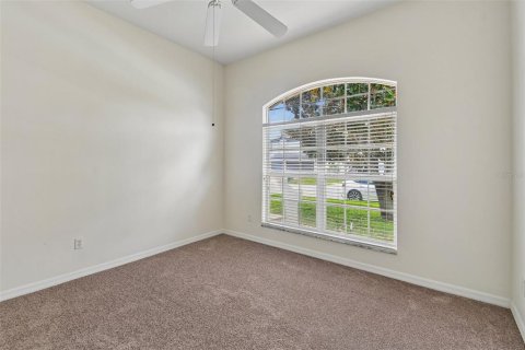 House in Orlando, Florida 4 bedrooms, 254.65 sq.m. № 2210354 - photo 9