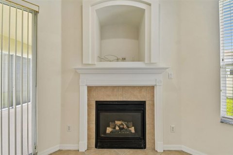 House in Orlando, Florida 4 bedrooms, 254.65 sq.m. № 2210354 - photo 25