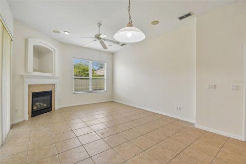 House in Orlando, Florida 4 bedrooms, 254.65 sq.m. № 2210354 - photo 24