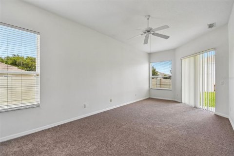 House in Orlando, Florida 4 bedrooms, 254.65 sq.m. № 2210354 - photo 27