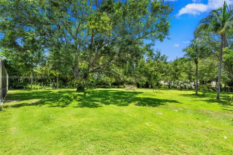 Casa en venta en Pinecrest, Florida, 4 dormitorios, 255.2 m2 № 1857455 - foto 25