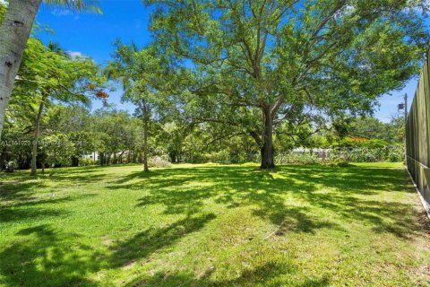 Casa en venta en Pinecrest, Florida, 4 dormitorios, 255.2 m2 № 1857455 - foto 29