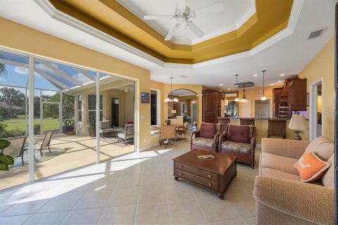 House in Bradenton, Florida 3 bedrooms, 257.9 sq.m. № 1789860 - photo 20