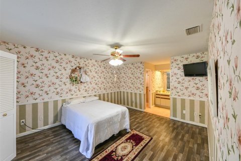 Villa ou maison à vendre à Land O' Lakes, Floride: 3 chambres, 140.93 m2 № 1577330 - photo 23