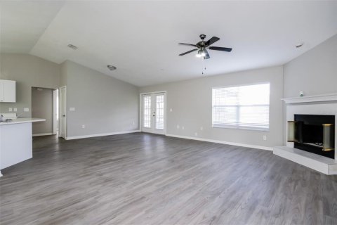 Casa en alquiler en Lutz, Florida, 3 dormitorios, 155.7 m2 № 1636450 - foto 3