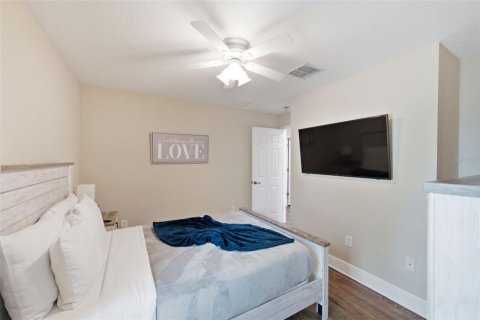 Villa ou maison à vendre à Tampa, Floride: 5 chambres, 150.87 m2 № 2299306 - photo 19
