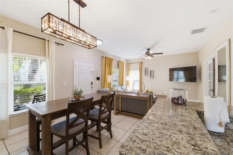 Villa ou maison à vendre à Tampa, Floride: 5 chambres, 150.87 m2 № 2299306 - photo 7