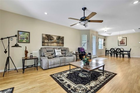 House in Land O' Lakes, Florida 3 bedrooms, 157.75 sq.m. № 1774697 - photo 8