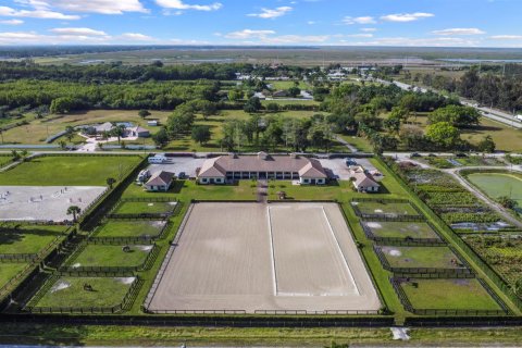 Casa en venta en Wellington, Florida, 4 dormitorios, 432.92 m2 № 2170677 - foto 5