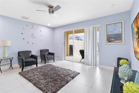 Townhouse in Clermont, Florida 3 bedrooms, 139.45 sq.m. № 2167814 - photo 8