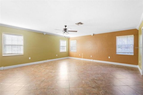 House in DeLand, Florida 3 bedrooms, 160.81 sq.m. № 2098289 - photo 26