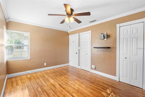 House in DeLand, Florida 3 bedrooms, 160.81 sq.m. № 2098289 - photo 22