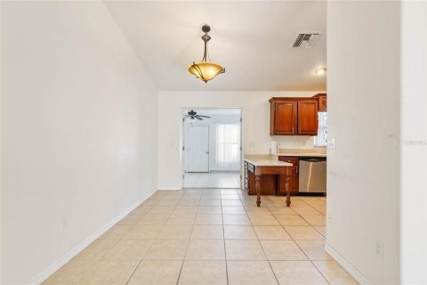 Casa en venta en New Smyrna Beach, Florida, 3 dormitorios, 160.81 m2 № 1426039 - foto 11