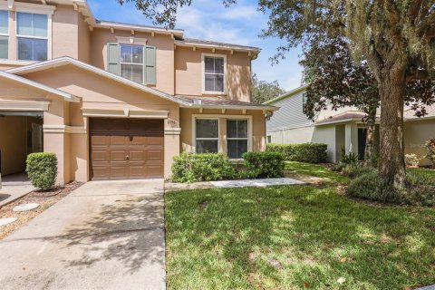 Townhouse in Valrico, Florida 3 bedrooms, 155.61 sq.m. № 2367284
