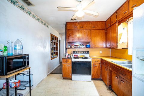 House in Fort Meade, Florida 3 bedrooms, 130.34 sq.m. № 1822963 - photo 6