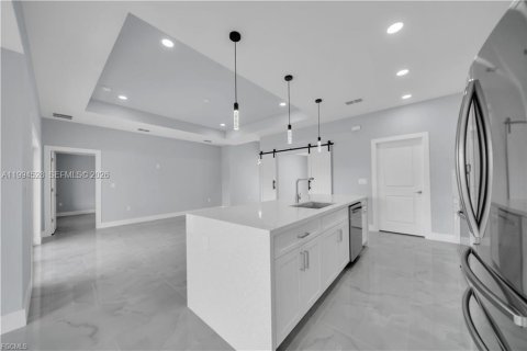 Casa en venta en Lehigh Acres, Florida, 3 dormitorios, 151.34 m2 № 2056230 - foto 7