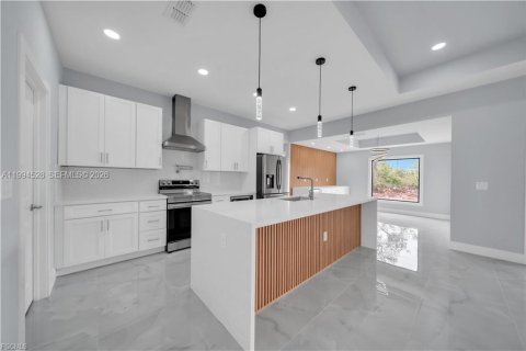 Casa en venta en Lehigh Acres, Florida, 3 dormitorios, 151.34 m2 № 2056230 - foto 5