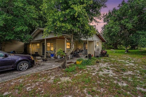 House in Lake Wales, Florida 3 bedrooms, 100.33 sq.m. № 2218958 - photo 2
