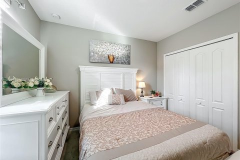 House in Palm Bay, Florida 4 bedrooms № 1988821 - photo 30