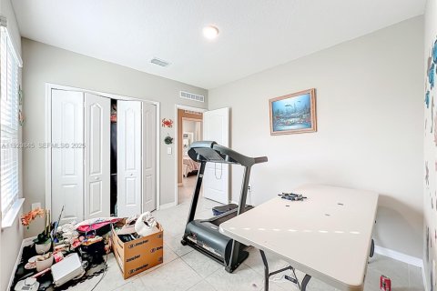 House in Palm Bay, Florida 4 bedrooms № 1988821 - photo 23