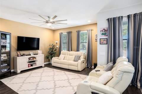 Townhouse in Fish Hawk, Florida 3 bedrooms, 165.09 sq.m. № 1643293 - photo 7