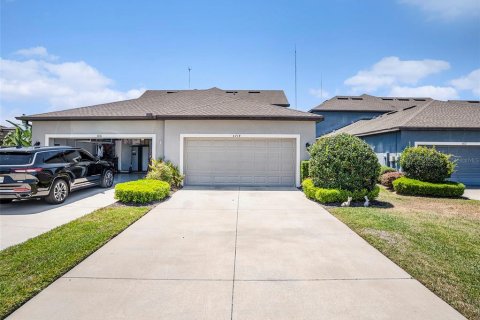 Townhouse in Fish Hawk, Florida 3 bedrooms, 165.09 sq.m. № 1643293 - photo 29