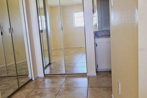 Condominio en alquiler en Ocala, Florida, 2 dormitorios, 77.76 m2 № 1724480 - foto 16