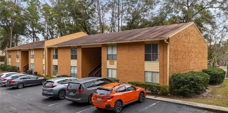 Condo à Gainesville, Floride, 3 chambres  № 1558382