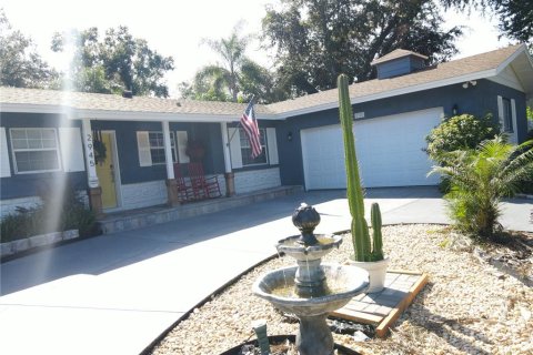 Casa en venta en Orlando, Florida, 5 dormitorios, 212.37 m2 № 1899356 - foto 4
