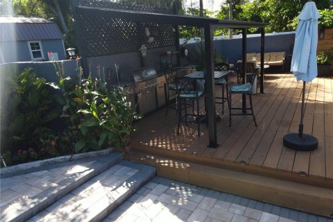 Casa en venta en Orlando, Florida, 5 dormitorios, 212.37 m2 № 1899356 - foto 10