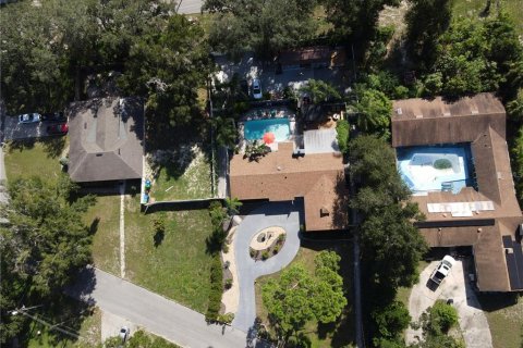 Casa en venta en Orlando, Florida, 5 dormitorios, 212.37 m2 № 1899356 - foto 1
