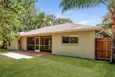 House in Spring Hill, Florida 4 bedrooms, 150.13 sq.m. № 1905900 - photo 16