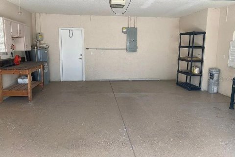 Casa en venta en Port Charlotte, Florida, 2 dormitorios, 151.9 m2 № 1853162 - foto 11