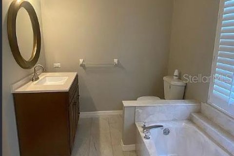 Casa en venta en Port Charlotte, Florida, 2 dormitorios, 151.9 m2 № 1853162 - foto 10