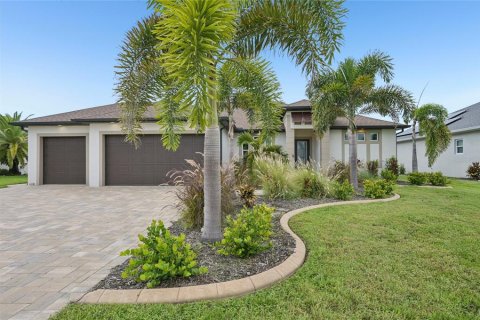 House in Rotonda, Florida 3 bedrooms, 176.61 sq.m. № 1894117 - photo 3