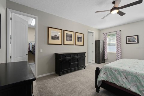 House in Clermont, Florida 4 bedrooms, 191.84 sq.m. № 2396042 - photo 16