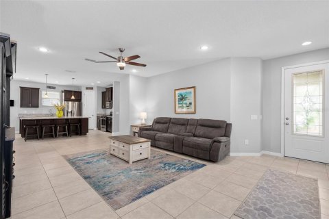 House in Clermont, Florida 4 bedrooms, 191.84 sq.m. № 2396042 - photo 7