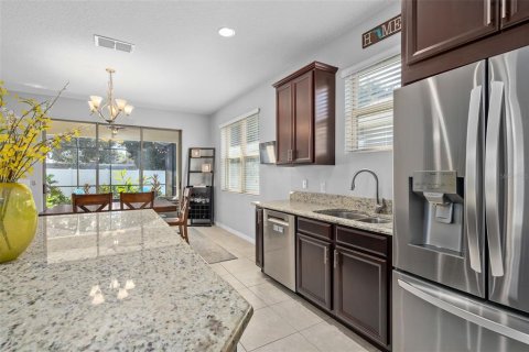House in Clermont, Florida 4 bedrooms, 191.84 sq.m. № 2396042 - photo 14