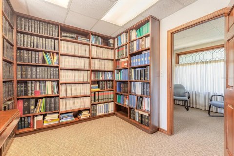 Купить коммерческую недвижимость в Нью-Смирна-Бич, Флорида 561.32м2, № 1873789 - фото 19
