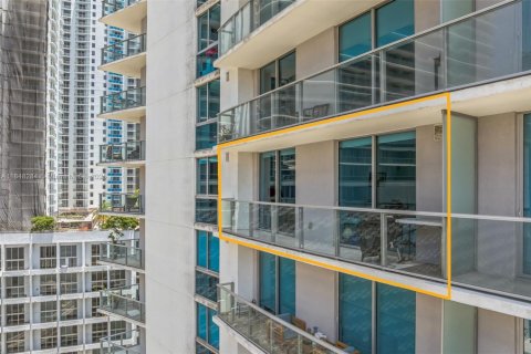 Copropriété à vendre à Miami, Floride: 1 chambre, 71.44 m2 № 1958593 - photo 2