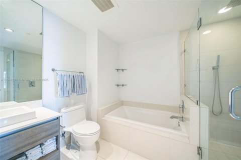 Copropriété à vendre à Miami, Floride: 1 chambre, 71.44 m2 № 1958593 - photo 23