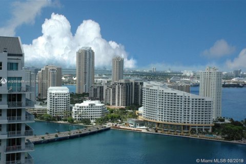 Condo in Miami, Florida, 1 bedroom  № 1495150 - photo 27