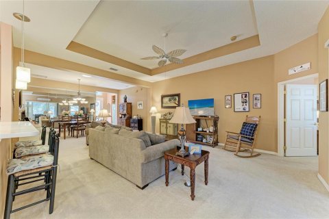 Casa en venta en Bradenton, Florida, 3 dormitorios, 187.76 m2 № 2157366 - foto 18