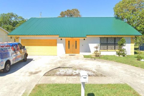 House in Boynton Beach, Florida 3 bedrooms, 193.24 sq.m. № 1887171 - photo 1