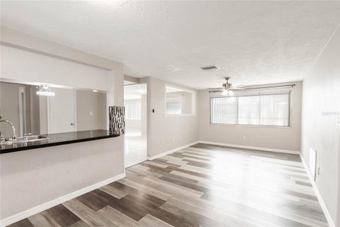 Купить виллу или дом в Холидэй, Флорида 3 комнаты, 134.06м2, № 1820820 - фото 16